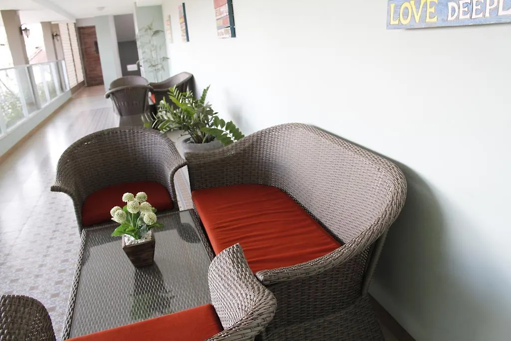 Duo Legian Hotel